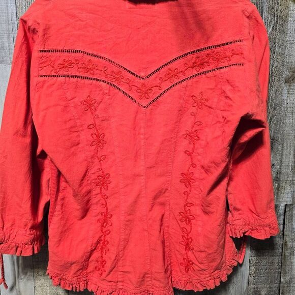 G Designs Natural Fashions Eyelet Embroidered Floral Red Orange Button Down Shir - Picture 4 of 5